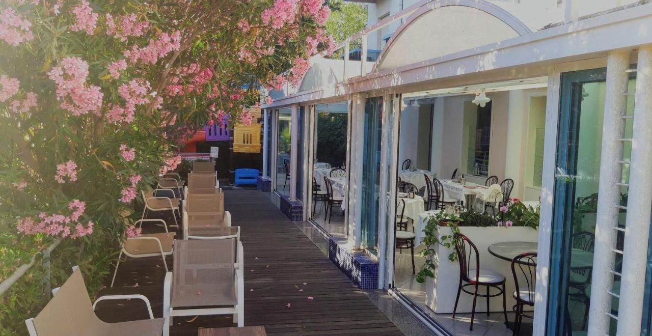 Hotel Felix 리미니 외부 사진