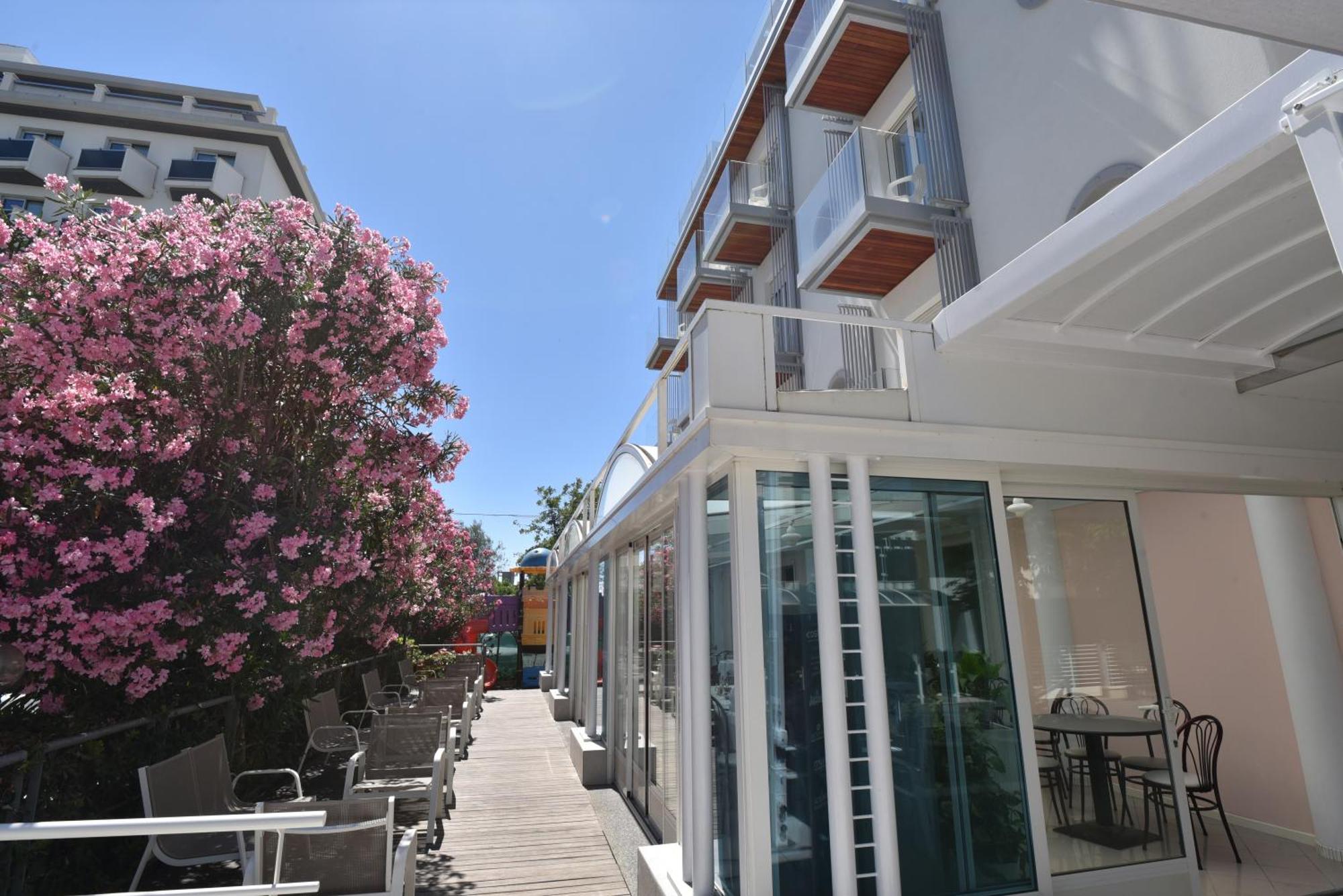 Hotel Felix 리미니 외부 사진