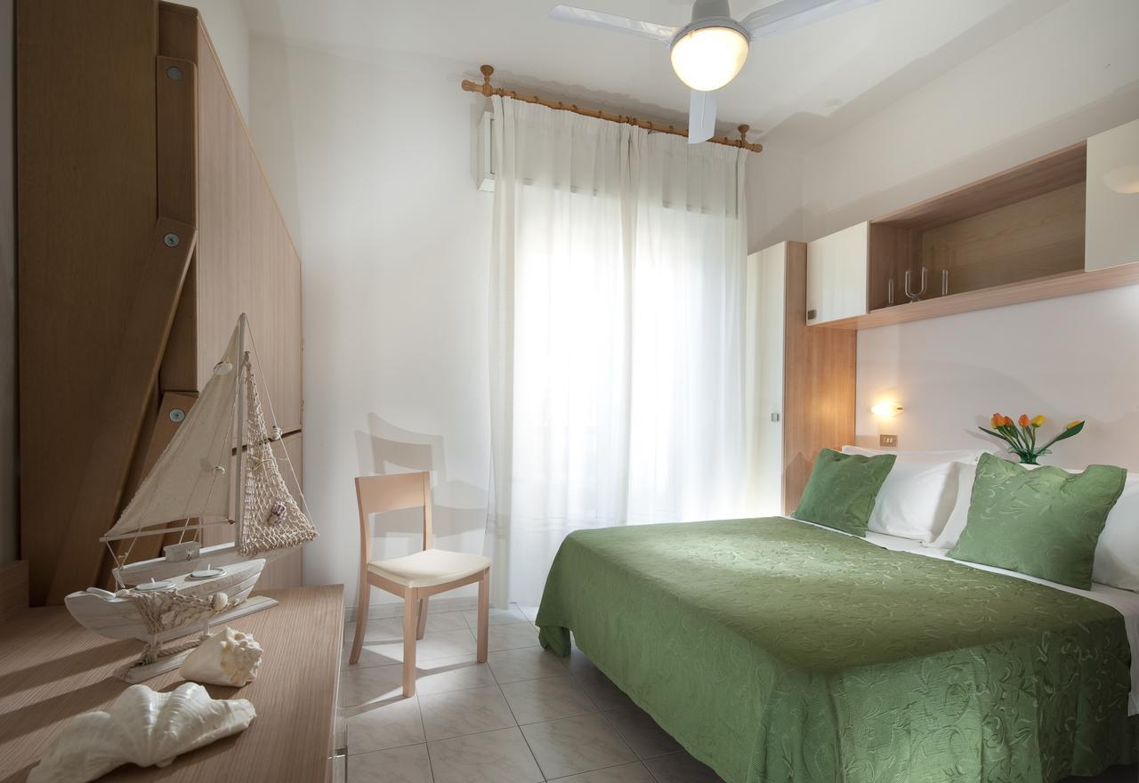 Hotel Felix 리미니 외부 사진